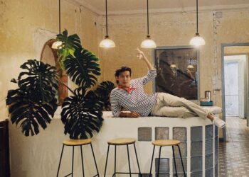 Đẹp mà không gồng