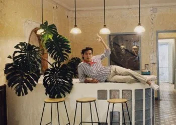 Đẹp mà không gồng