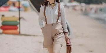 Thời trang đi biển của Classic Lady