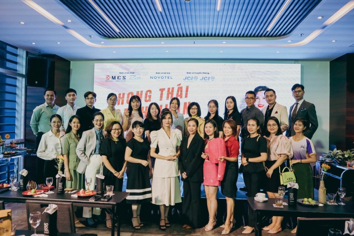 “Phong thái: dáng dấp hình dung của người hiền”