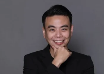 THẾ HỆ F2: NỖ LỰC HAY KẾ THỪA?