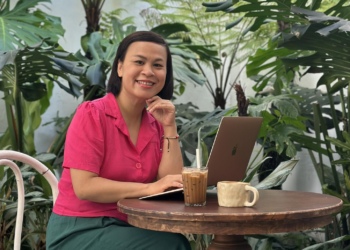 NHỮNG LÁ THƯ TAY